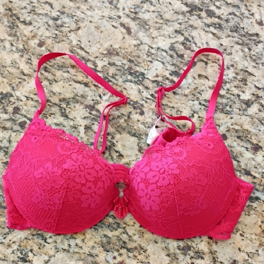 Victoria's Secret Angel Lace Push-Up Bra